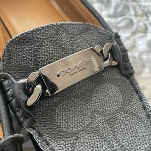 COACH signature print loafers Size 7